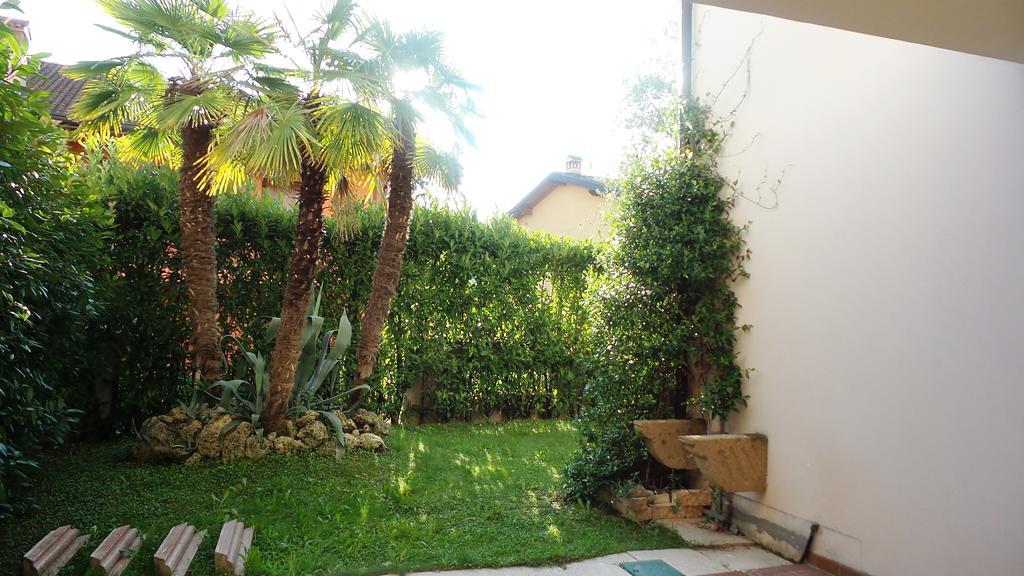 B&B Garda 4U Desenzano del Garda Ngoại thất bức ảnh