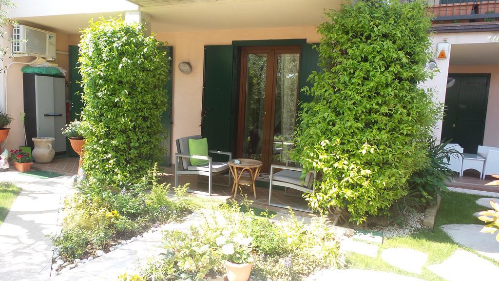 B&B Garda 4U Desenzano del Garda Ngoại thất bức ảnh