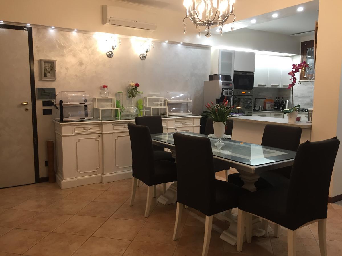 B&B Garda 4U Desenzano del Garda Ngoại thất bức ảnh
