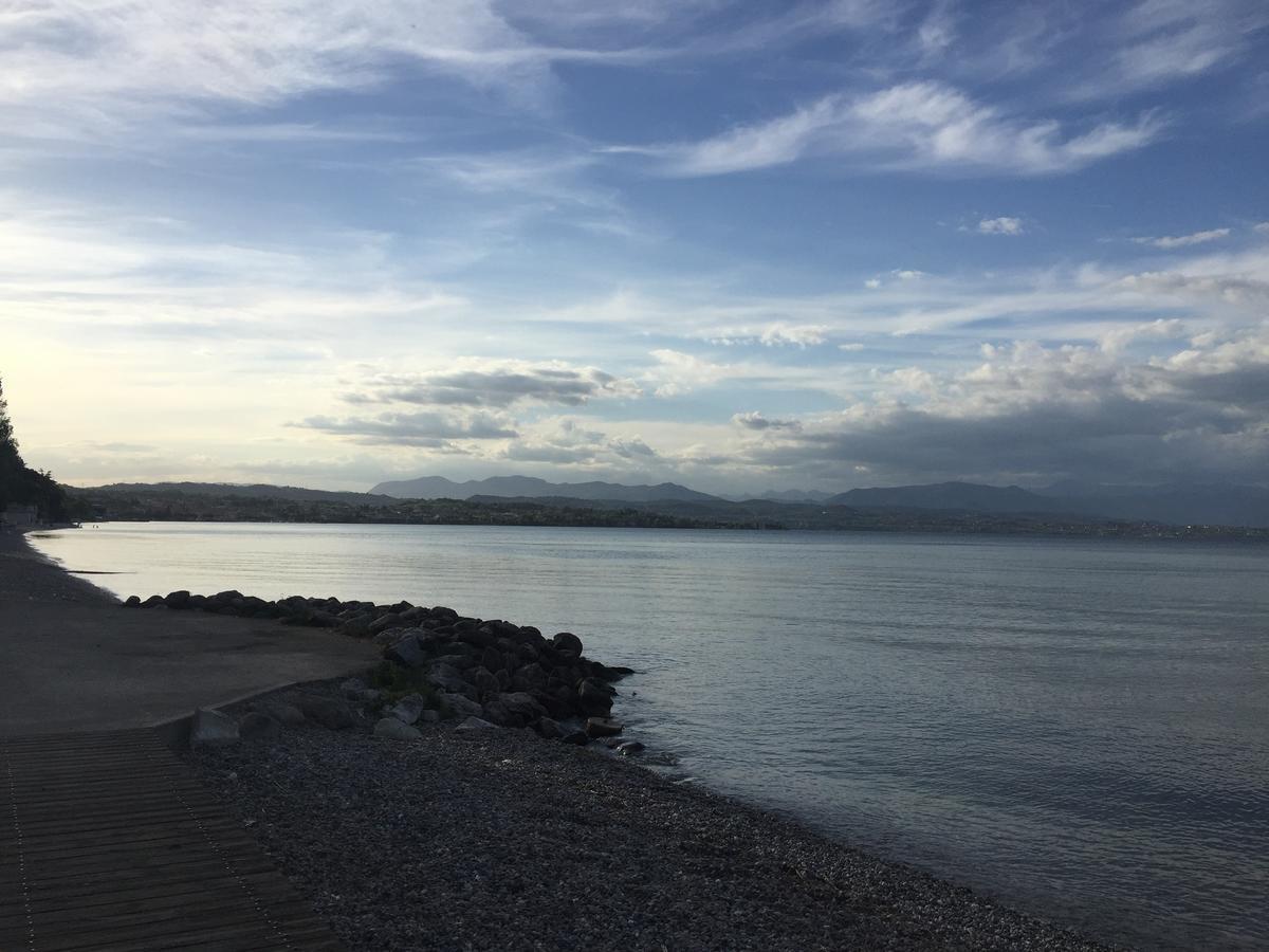B&B Garda 4U Desenzano del Garda Ngoại thất bức ảnh