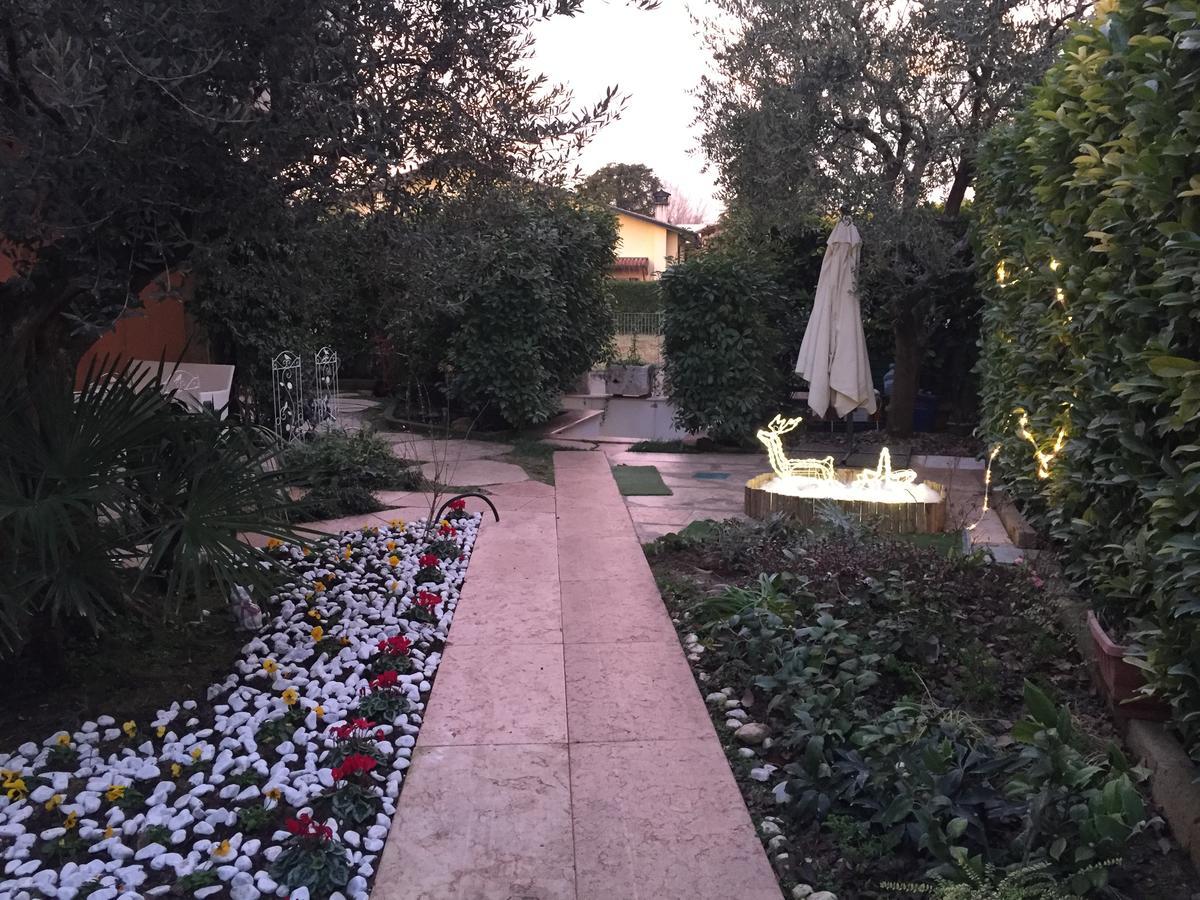 B&B Garda 4U Desenzano del Garda Ngoại thất bức ảnh