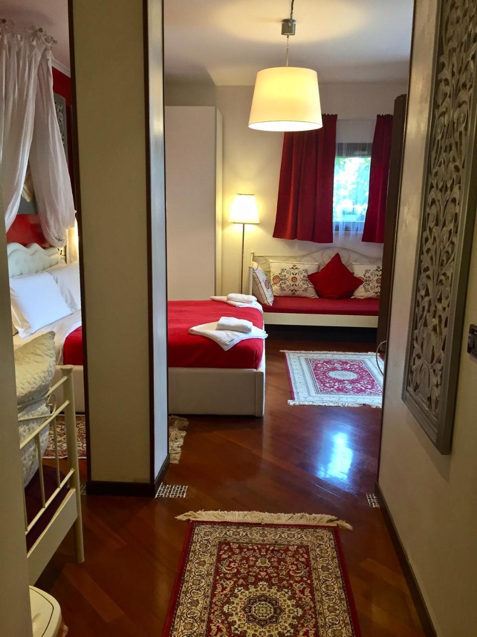 B&B Garda 4U Desenzano del Garda Ngoại thất bức ảnh