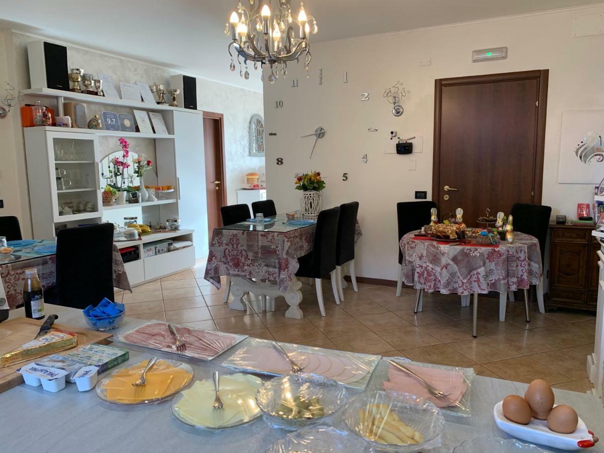 B&B Garda 4U Desenzano del Garda Ngoại thất bức ảnh