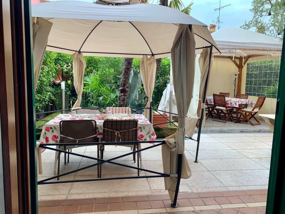 B&B Garda 4U Desenzano del Garda Ngoại thất bức ảnh