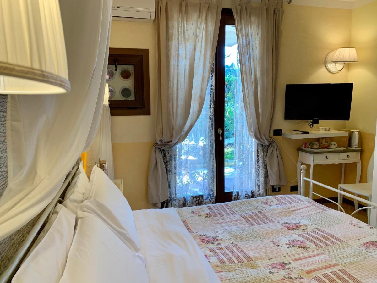 B&B Garda 4U Desenzano del Garda Ngoại thất bức ảnh